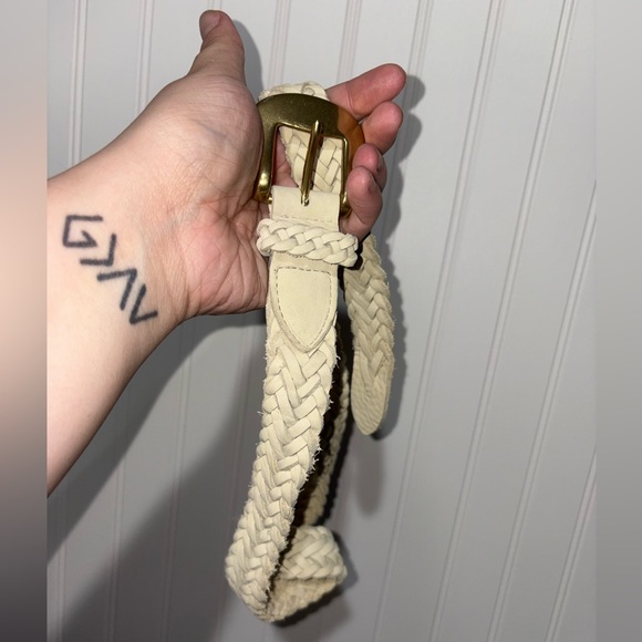 Vintage Lands End Leather Braided Cream Belt with Solid Brass Buckle - Picture 4 of 5
